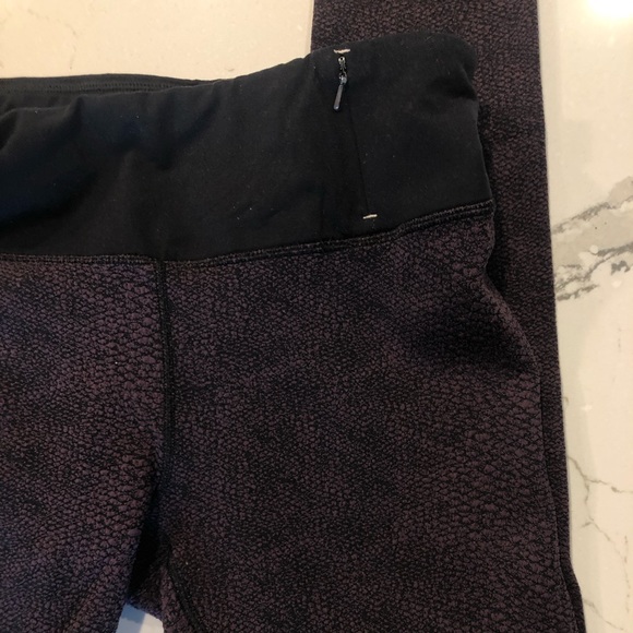 Calia Patterned Leggings - Picture 5 of 5